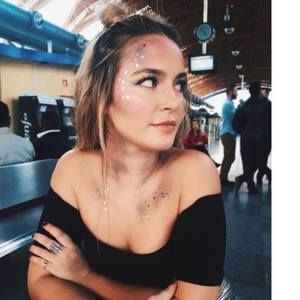 Meet your Posher, Blake